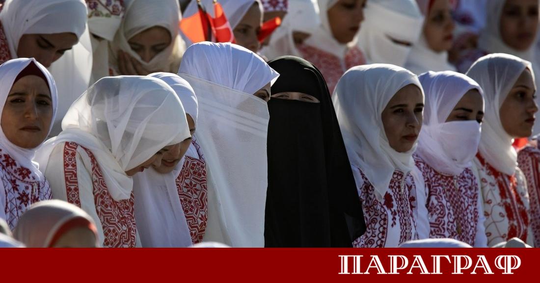 200 булки и младоженци сключиха брак на масова сватбена церемония
