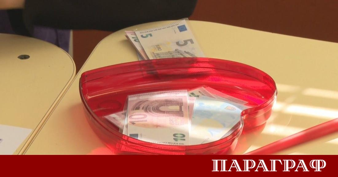 Ученици от СУ Цар Симеон Велики в Пловдив се подготвят