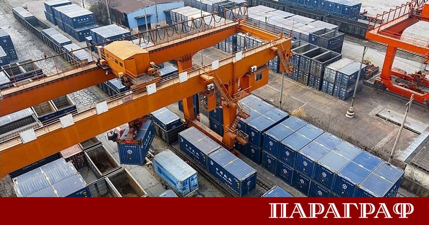 Китайският железопътен товарен транспорт поддържа стабилен растеж през първите 11
