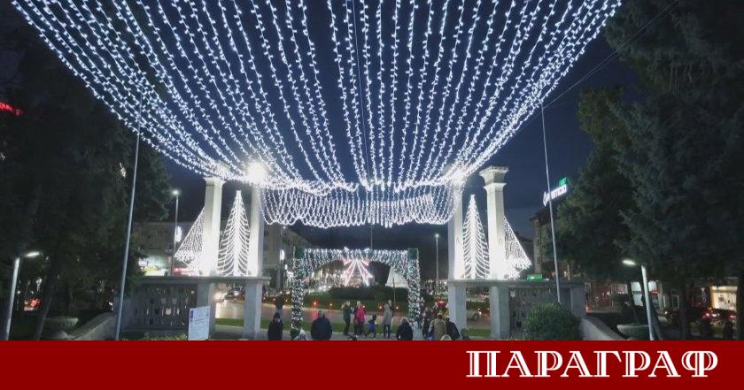 Шумен е обгърнат от неповторим коледен дух За първи път