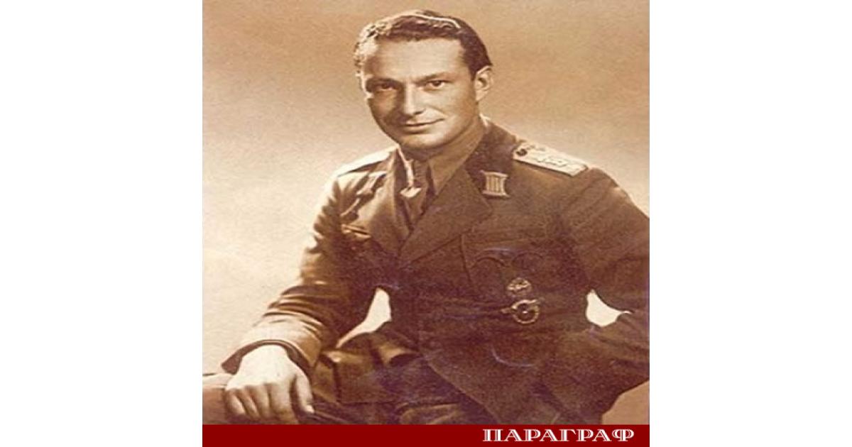 Фланелка на футболен клуб Левски превърна Димитър Списаревски от спорна