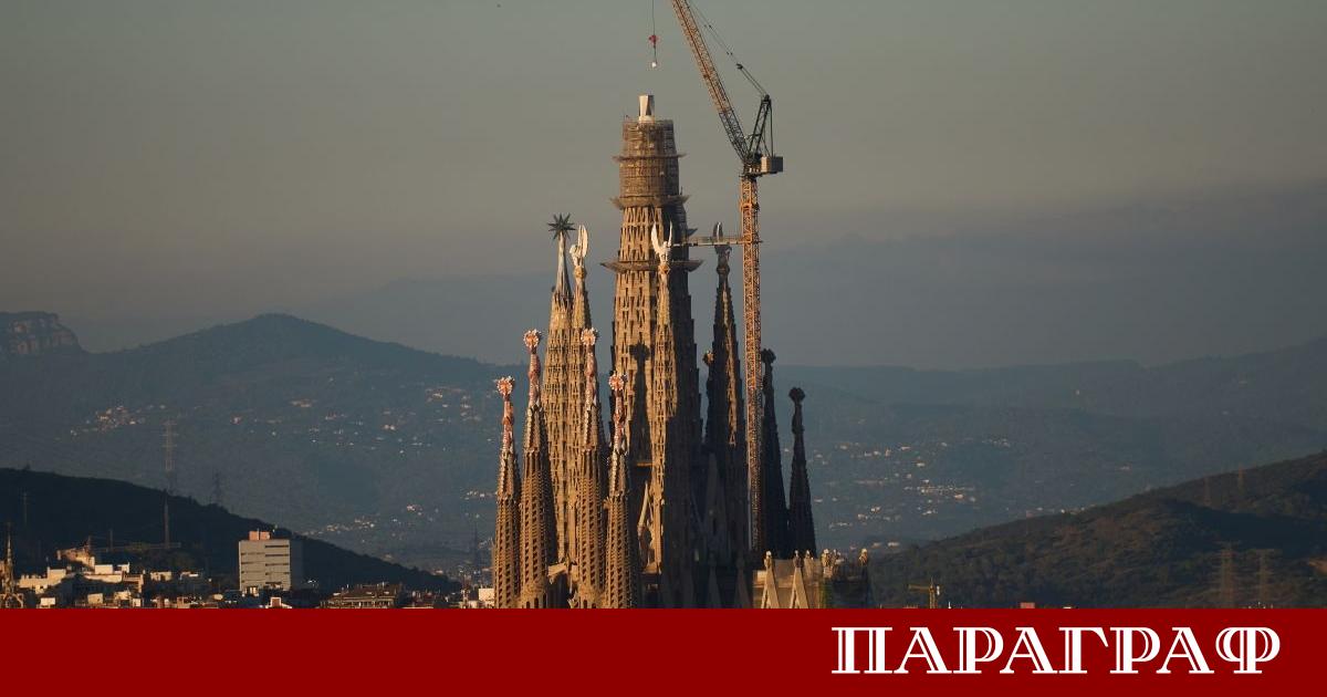 Испанската Саграда Фамилия официално стана най високият храм в света