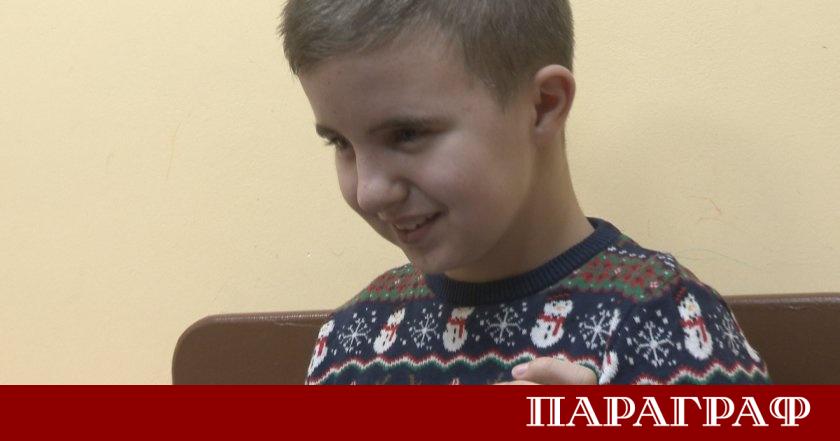 Българската Коледа продължава да подава ръка на деца в нужда