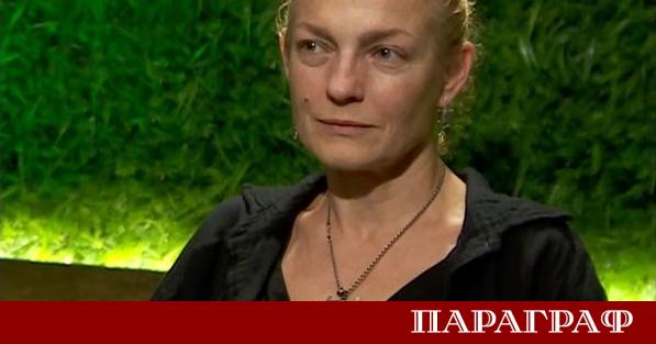 Психологът проф Маргарита Бакрачева подчертава че хуморът и прегръдките са