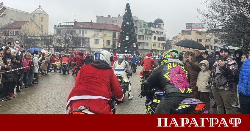 Казанлък посрещна Мото Коледа – да дарим усмивки за 11