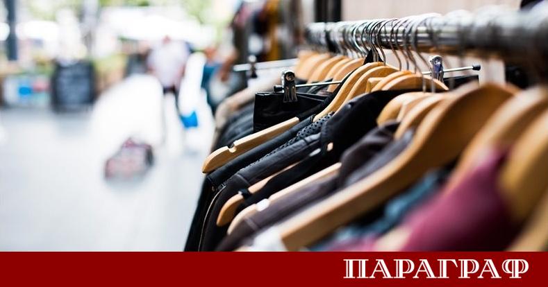 Дрехите от рециклиран полиестер често рекламирани като екологични всъщност замърсяват