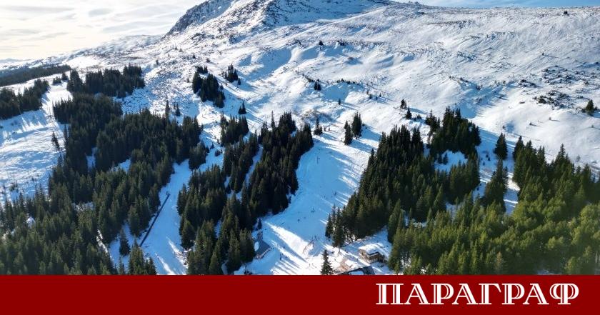 Планински спасители транспортираха двама туристи с моторни шейни до Черни