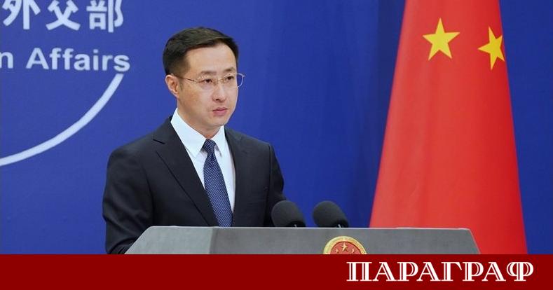 Китай призова Япония да преосмисли отношението си към храма Ясукуни