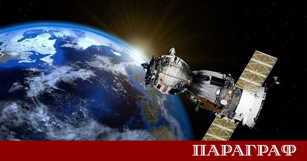 Русия успешно изстреля три ирански комуникационни сателита в околоземна орбита