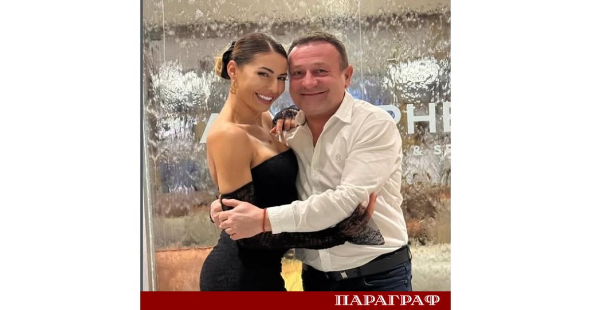 Актьорът и тв водещ Димитър Рачков посрещна Новата 2026 година