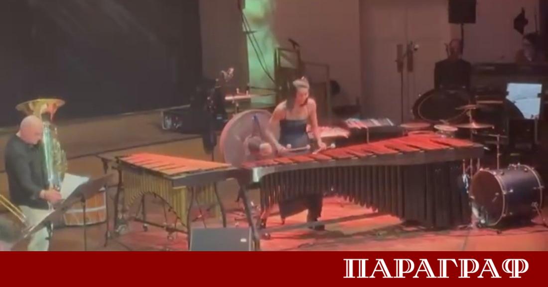 Ганкиното хоро прозвуча във Виенската филхармония Точно в полунощ в