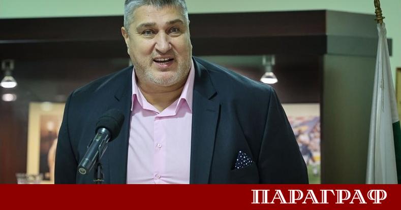 Световната титла на момичетата до 19 години и сребърните медали