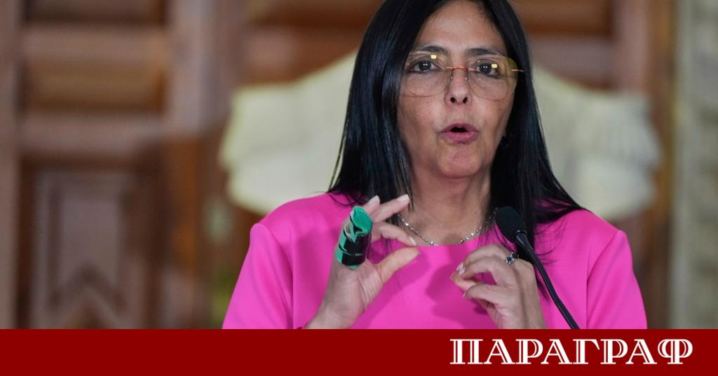 Венецуелските въоръжени сили признаха вицепрезидента Делси Родригес за временен лидер