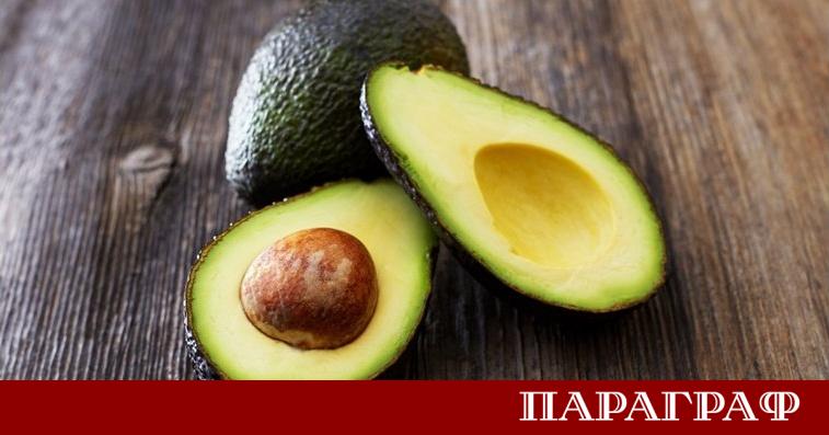 Франция налага забрана за внос на авокадо манго и цитрусови