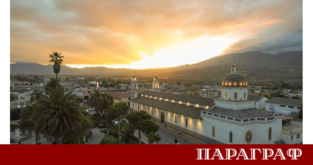 Пет отрязани човешки глави бяха открити на плаж в югозападен