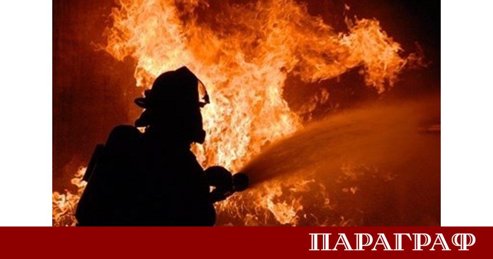 Екип на пожарната е потушил пожар в мазе на къща