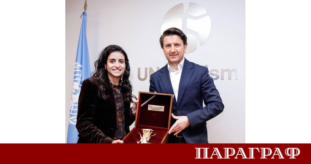 Министърът на туризма в оставка Мирослав Боршош стана първият европейски