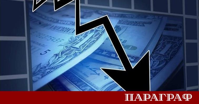 Цените на петрола се сринаха с над 4 5 процента