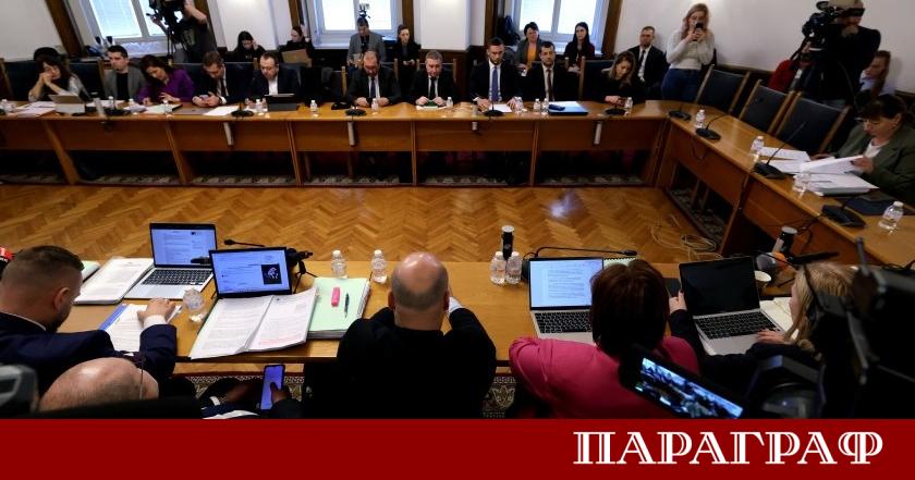 Депутатите от Правната комисия продължават да обсъждат правилата за предстоящите