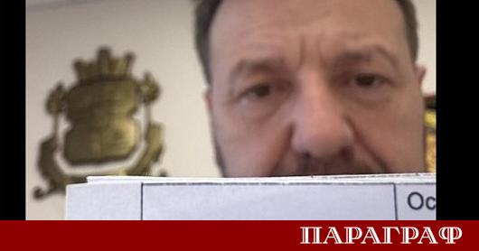 Кметът на столичния район Слатина Георги Илиев предприе нестандартна акция