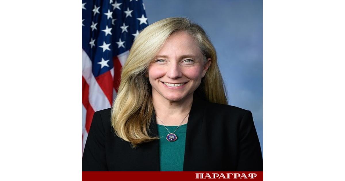 Абигейл Спанбъргър бивш служител на ЦРУ и член на Конгреса