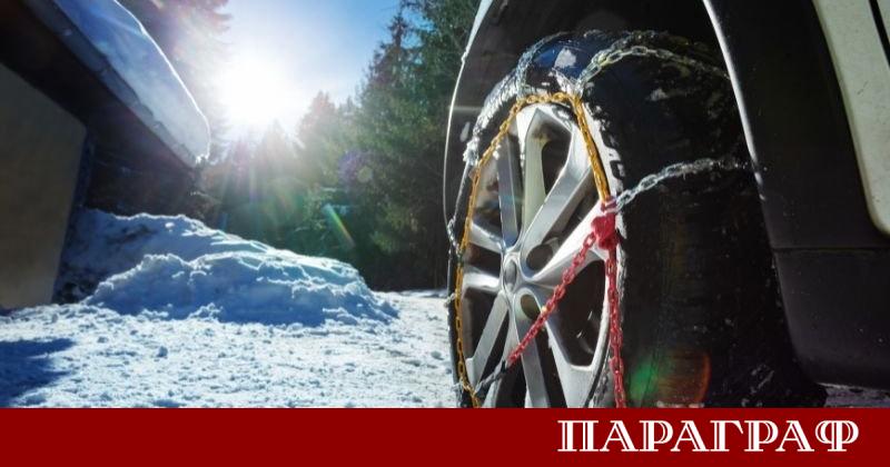 Студено време и заледени пътища обхванаха Гърция Властите въведоха строги