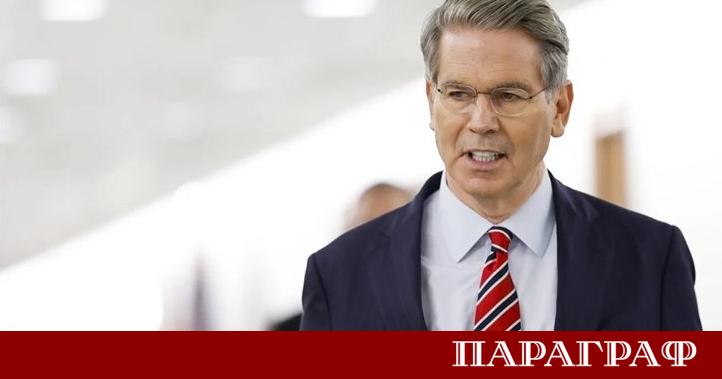 На Световния икономически форум в Давос американският министър на финансите