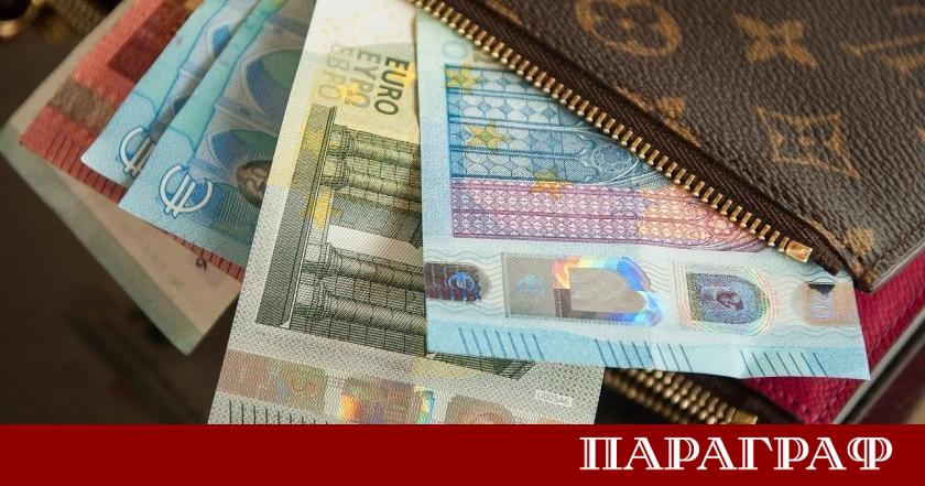 Броени дни остават до пълния преход на България към еврото