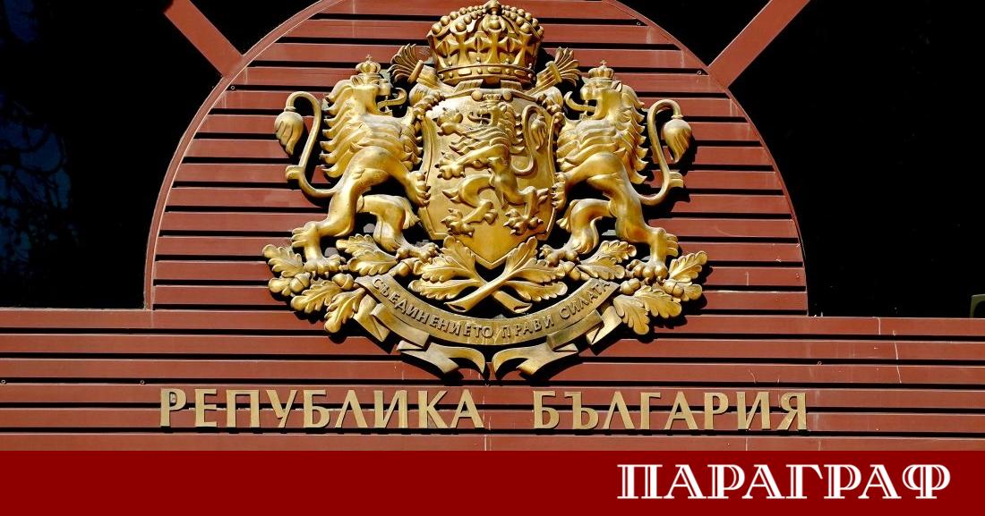 По голямата част от българите одобряват решението на президента Румен