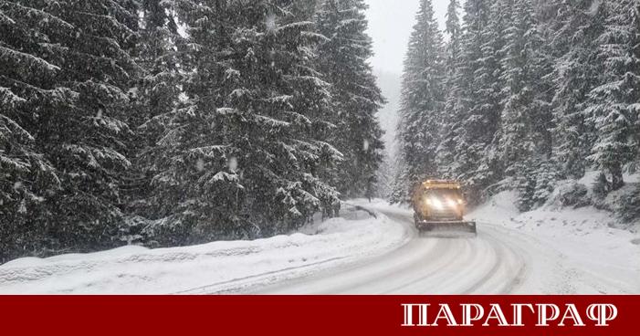 Движението на тежкотоварни автомобили с ремаркета и полуремаркета е ограничено