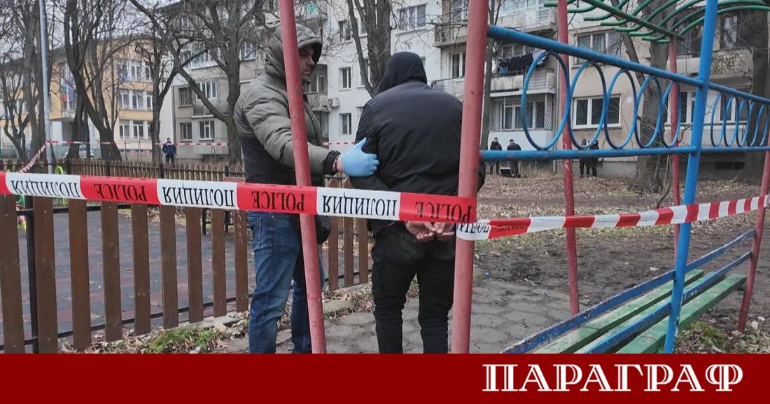 Полицията залови 22 годишен наркопласьор на метри от 135 о