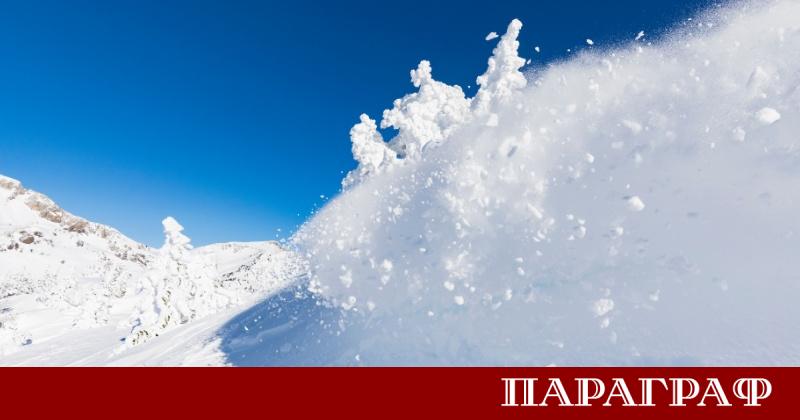 Лавина отне живота на деветима души от едно семейство в