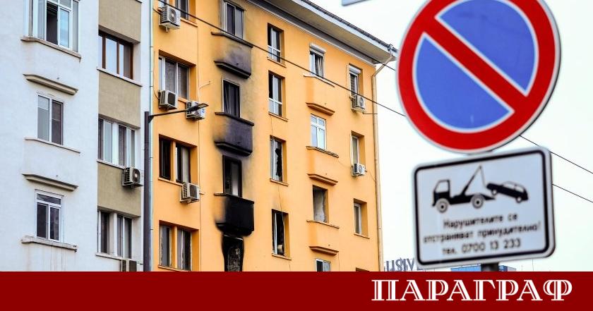 Две деца са в тежко състояние след пожар в жилищна