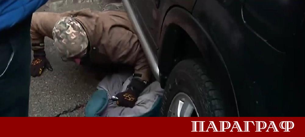 Мартин Гергов от София прекара нощта под автомобила си за