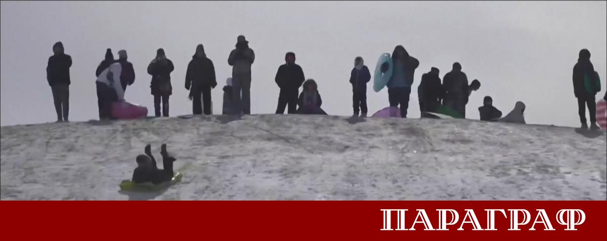 Силната зимна буря Ферн донесе обилен сняг и екстремно ниски