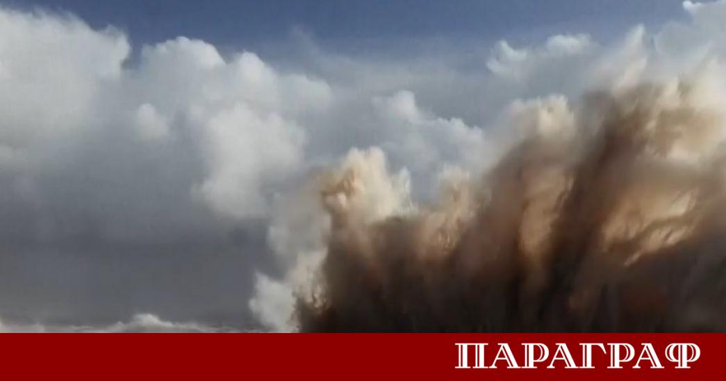 Обединеното кралство е под обсада на лошото време след като