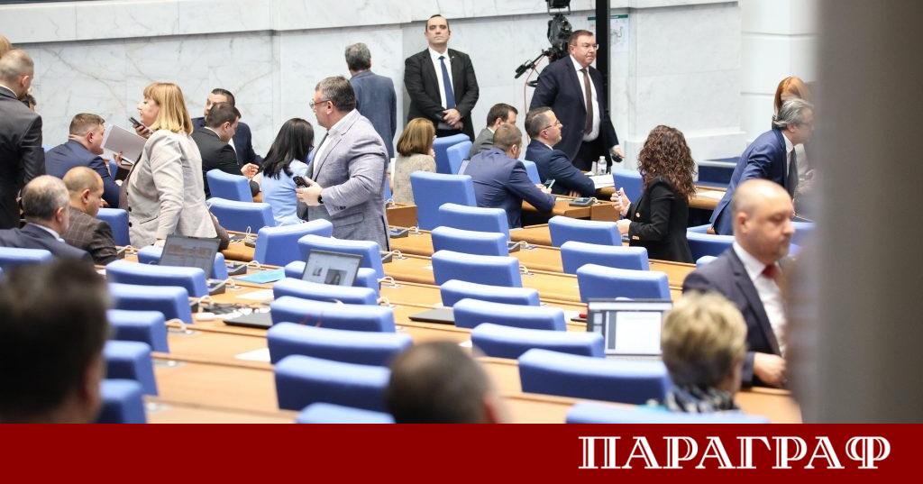 Народното събрание прие на второ четене промени в Закона за