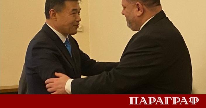 Заместник министър председателят Атанас Зафиров проведе ключова среща с Уан