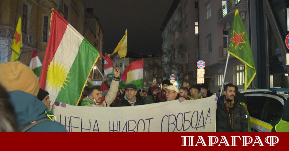 Кюрдската диаспора в България се присъедини към глобалната вълна от