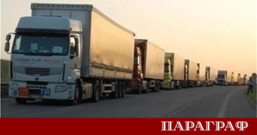 Граничният контролно пропускателен пункт Капитан Андреево отчита изключително интензивен трафик