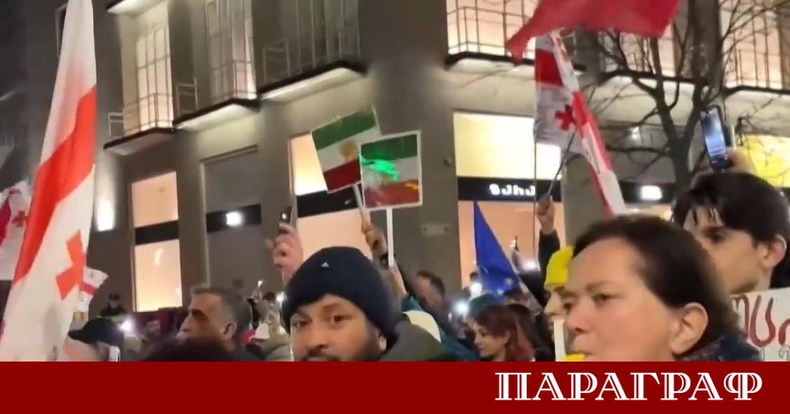 Масови демонстрации заливат Тбилиси след като управляващата партия Грузинска мечта