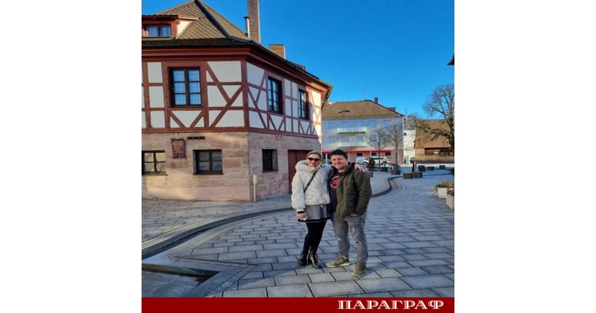 Българските актьори Нети и Асен Блатечки стартираха мащабно турне в