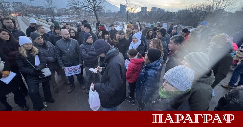 Жителите на софийския квартал Манастирски ливади излязоха на недоволство заради