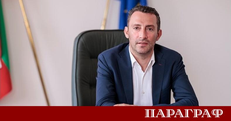 Днес най младият министър на спорта в историята на България