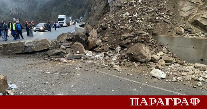 Пътното движение по път III 863 Соколовци – Момчиловци –