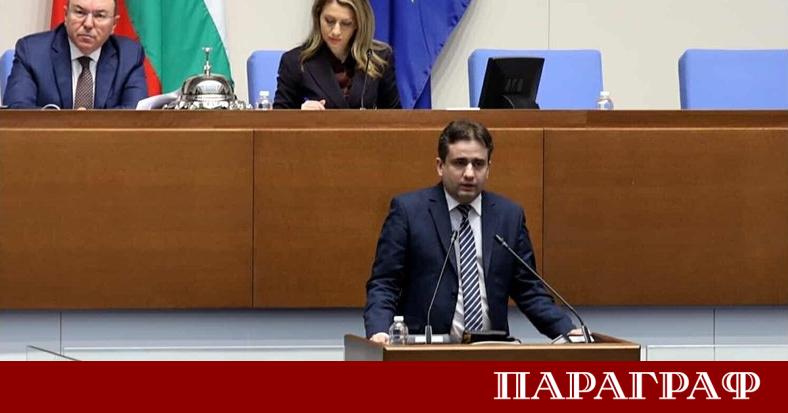 След маратонско заседание продължило над 12 часа Народното събрание прие