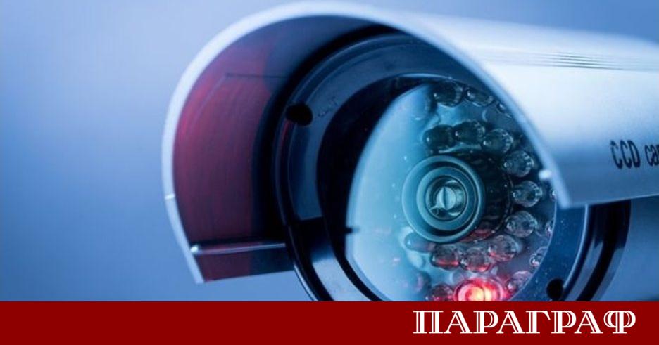 Ръководството на медицинския център в който избухна скандал с изтекли