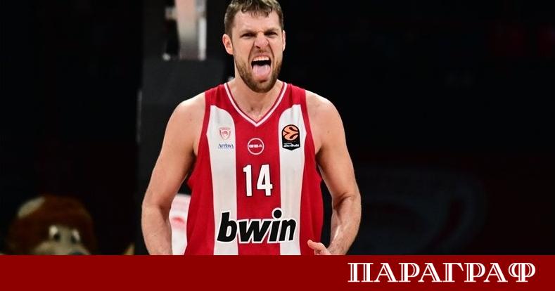 Българската суперзвезда Александър Везенков направи пореден впечатляващ мач в Евролигата