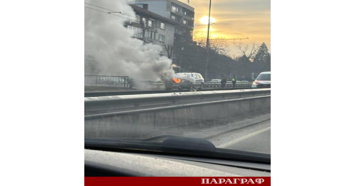 Сериозен инцидент затрудни трафика в столицата в началото на работната