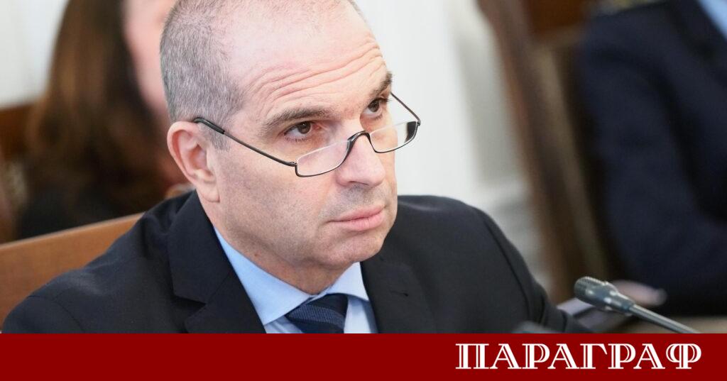 Министърът на транспорта Гроздан Караджов официално подписва договор за въвеждането